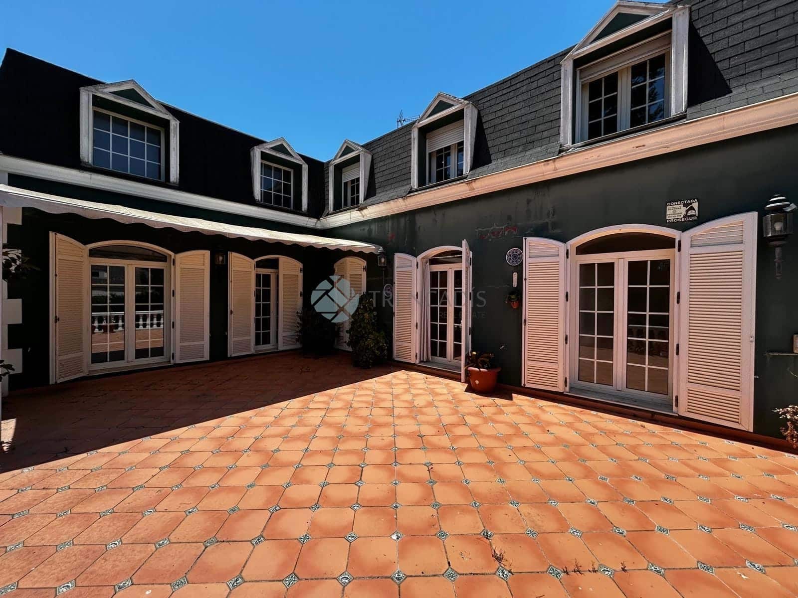 4 soveværelse Villa til salg i Picassent med garage - € 395.000 (Ref: 9021219)