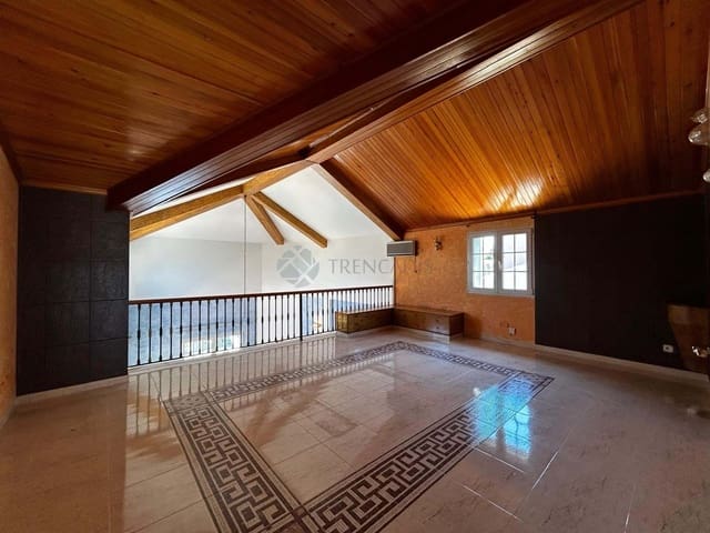 4 sovrum Villa till salu i Picassent med garage - 395 000 € (Ref: 9021219)