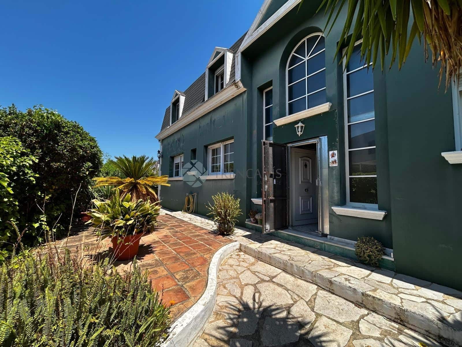 4 soveværelse Villa til salg i Picassent med garage - € 395.000 (Ref: 9021219)