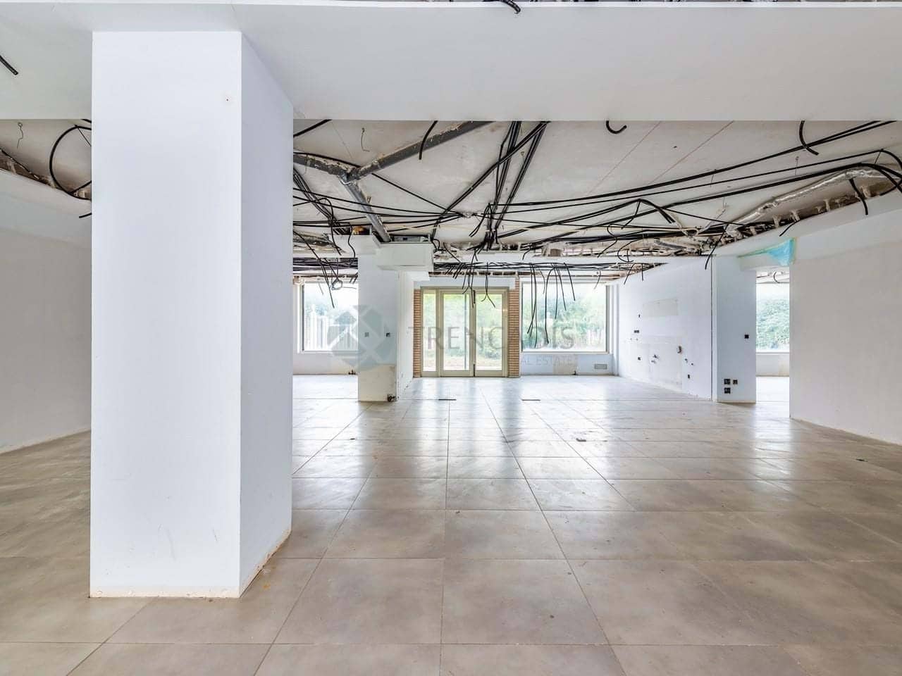 Commercieel te koop in Benicarlo - € 450.000 (Ref: 9021235)