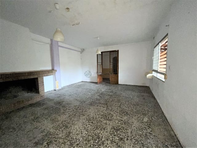 5 makuuhuone Rivitalo myytävänä paikassa Torrent - 165 000 € (Ref: 9021263)