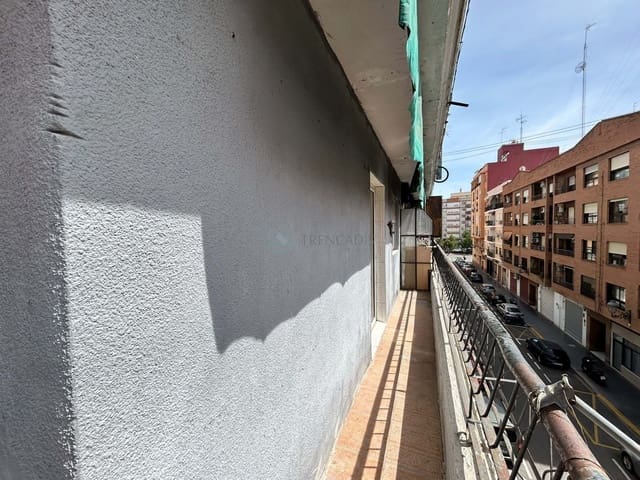 3 Zimmer Apartment zu verkaufen in València Stadt - 182.000 € (Ref: 9021275)