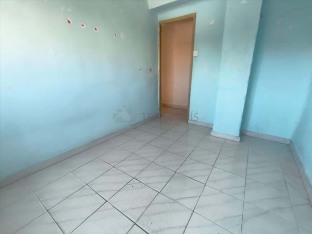 Apartamento de 3 habitaciones en Alcantarilla en venta - 65.000 € (Ref: 9021283)