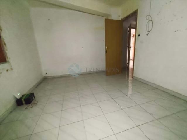 Apartamento de 3 habitaciones en Alcantarilla en venta - 65.000 € (Ref: 9021283)