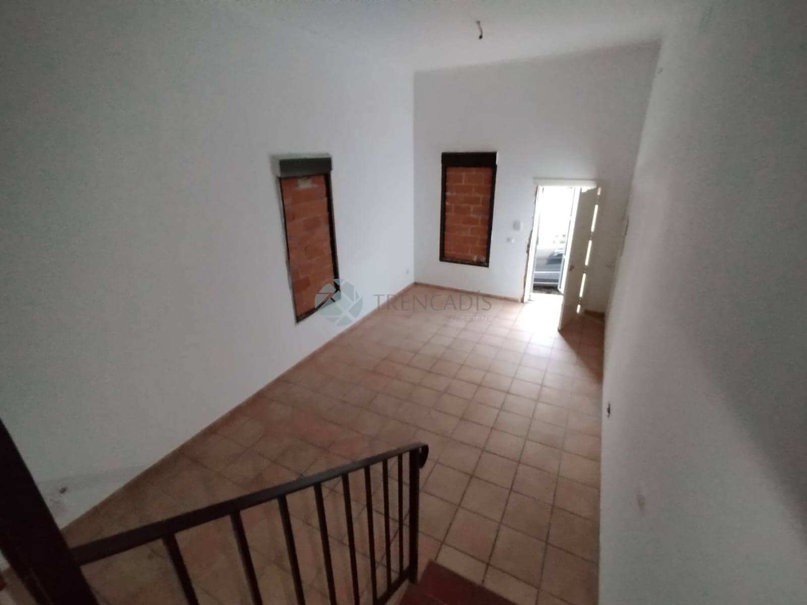 2 bedroom Townhouse for sale in Oliva - € 88,000 (Ref: 9022589)