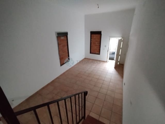 2 sovrum Hus till salu i Oliva - 88 000 € (Ref: 9022589)