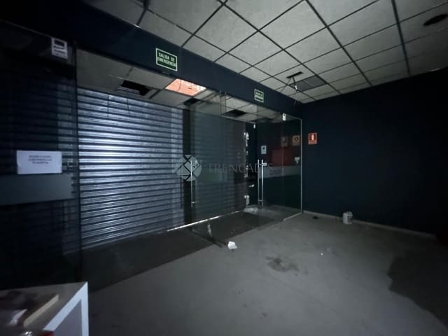 Commercial for sale in Burriana / Borriana - € 299,000 (Ref: 9022596)