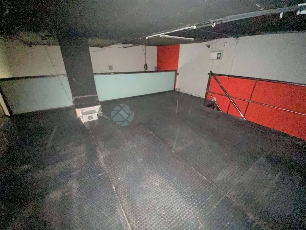 Erhverv til salg i Valencia by - € 116.000 (Ref: 9025222)