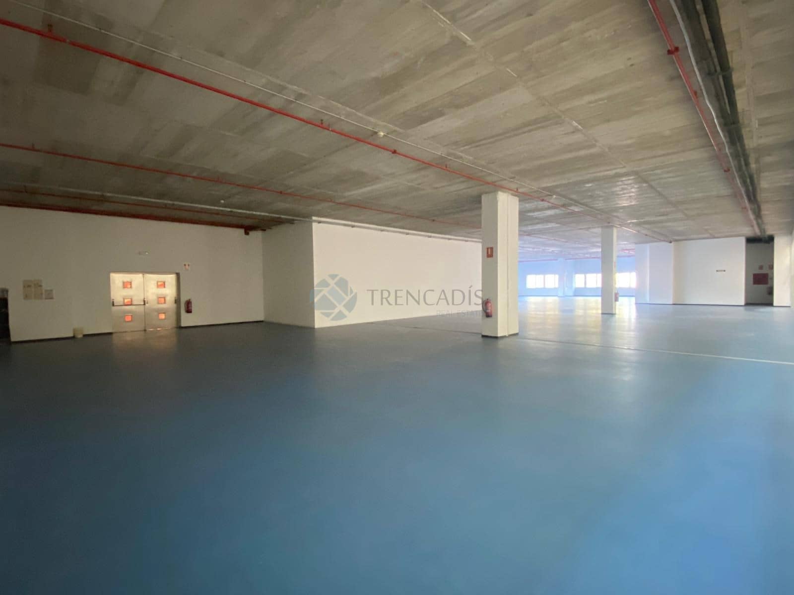 Erhverv til salg i Aldaia - € 1.215.000 (Ref: 9025223)