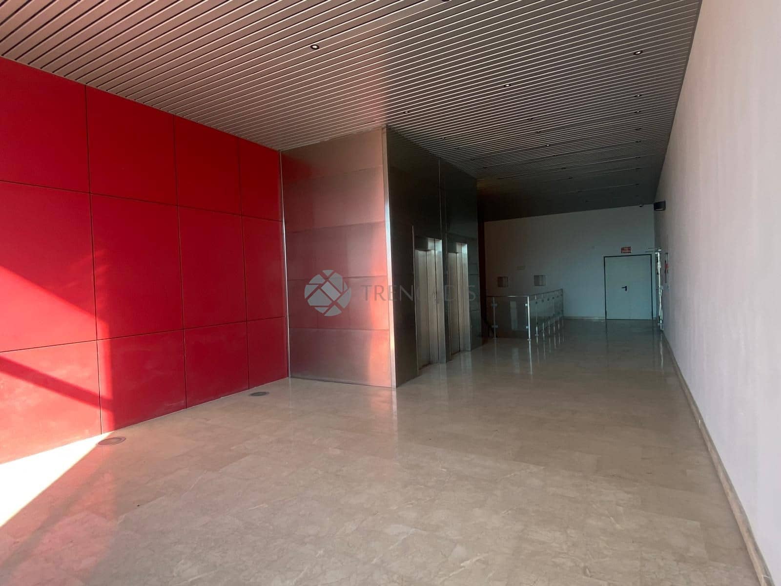 Erhverv til salg i Aldaia - € 1.215.000 (Ref: 9025223)