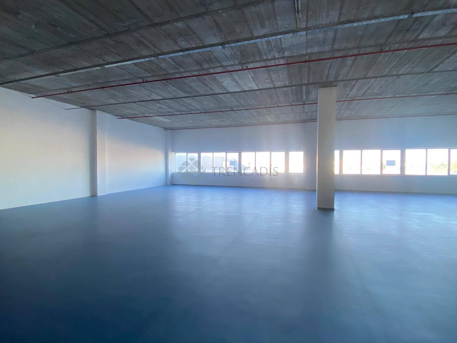 Erhverv til salg i Aldaia - € 1.215.000 (Ref: 9025223)