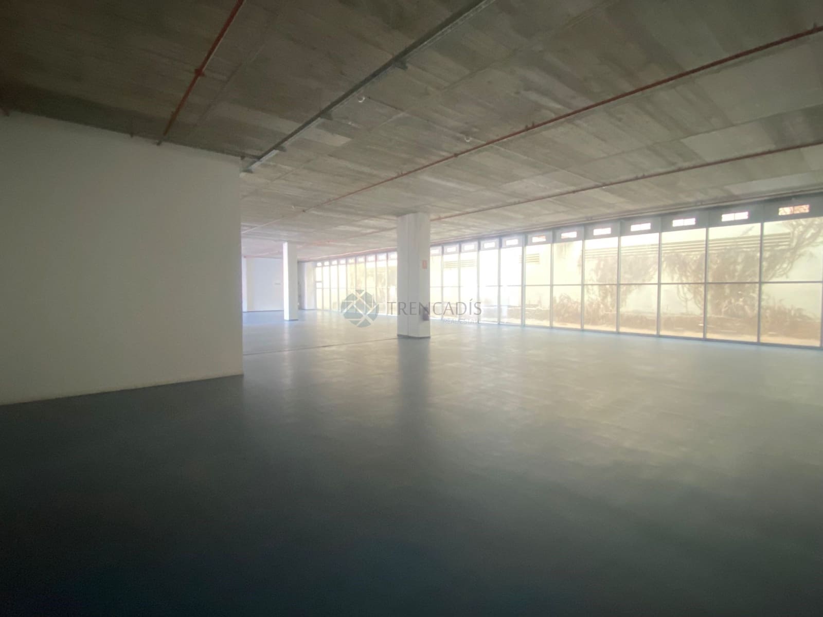 Erhverv til salg i Aldaia - € 1.215.000 (Ref: 9025223)