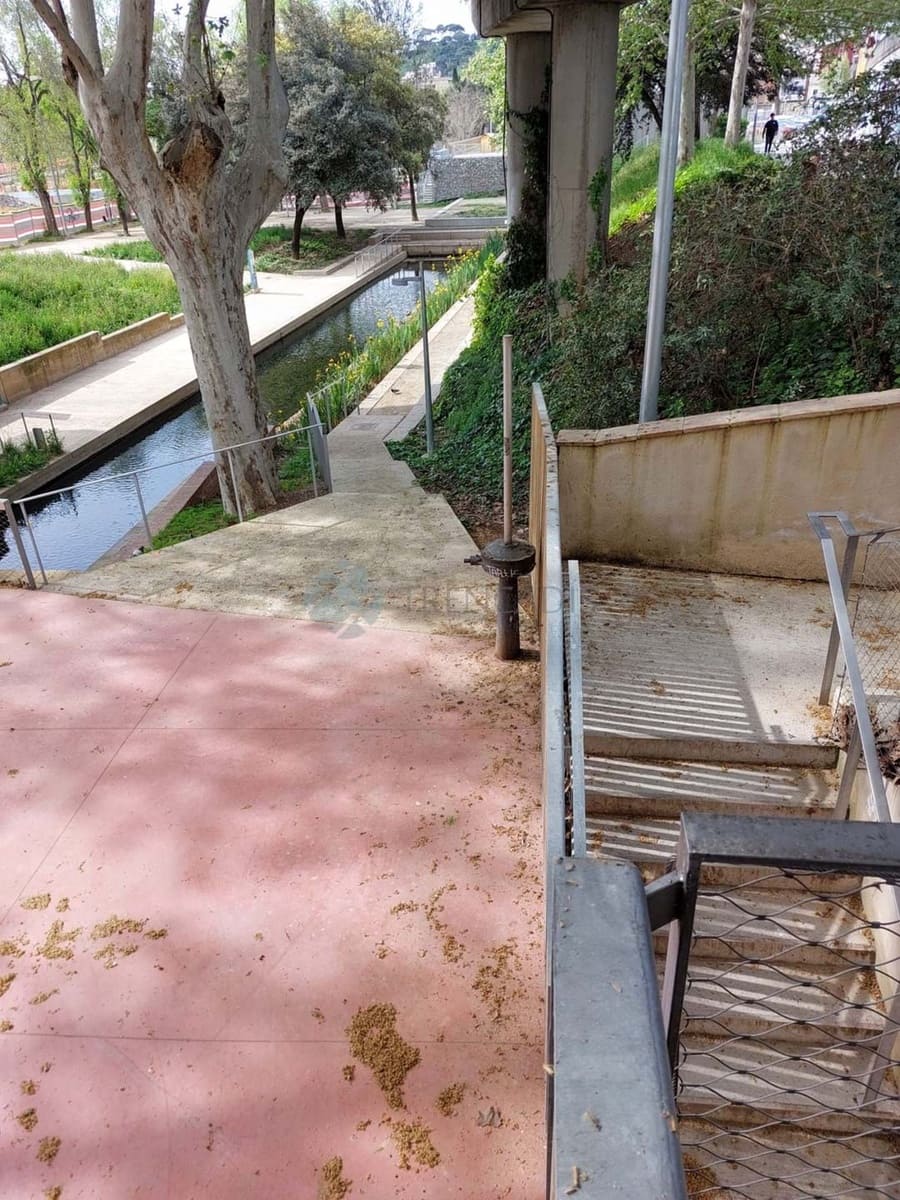 Erhverv til salg i Montcada i Reixac - € 74.000 (Ref: 9031115)