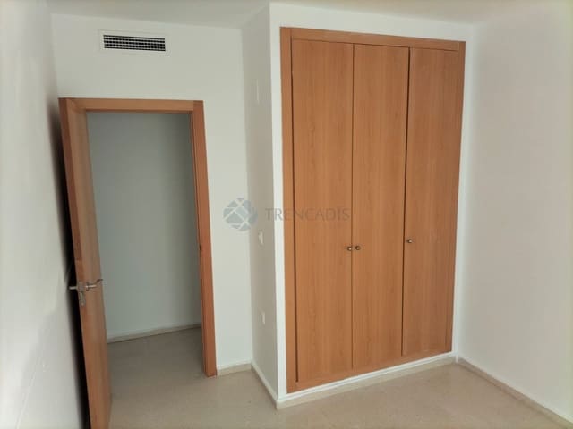 3 makuuhuone Huoneisto myytävänä paikassa Llocnou d'en Fenollet - 67 900 € (Ref: 9031120)