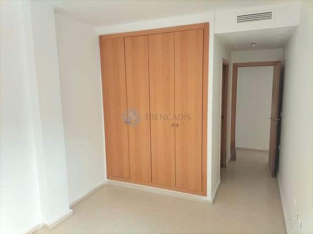 3 makuuhuone Huoneisto myytävänä paikassa Llocnou d'en Fenollet - 67 900 € (Ref: 9031120)