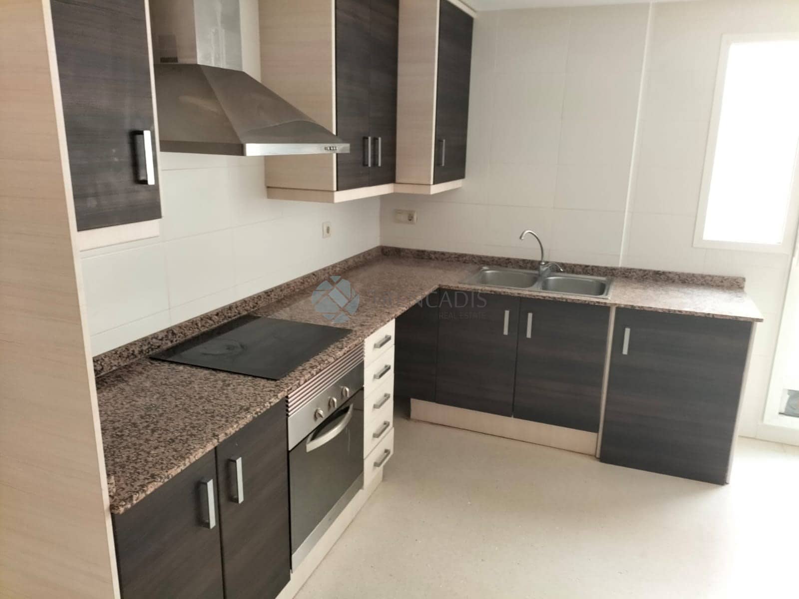 3 soveværelse Lejlighed til salg i Llocnou d'en Fenollet - € 67.900 (Ref: 9031120)