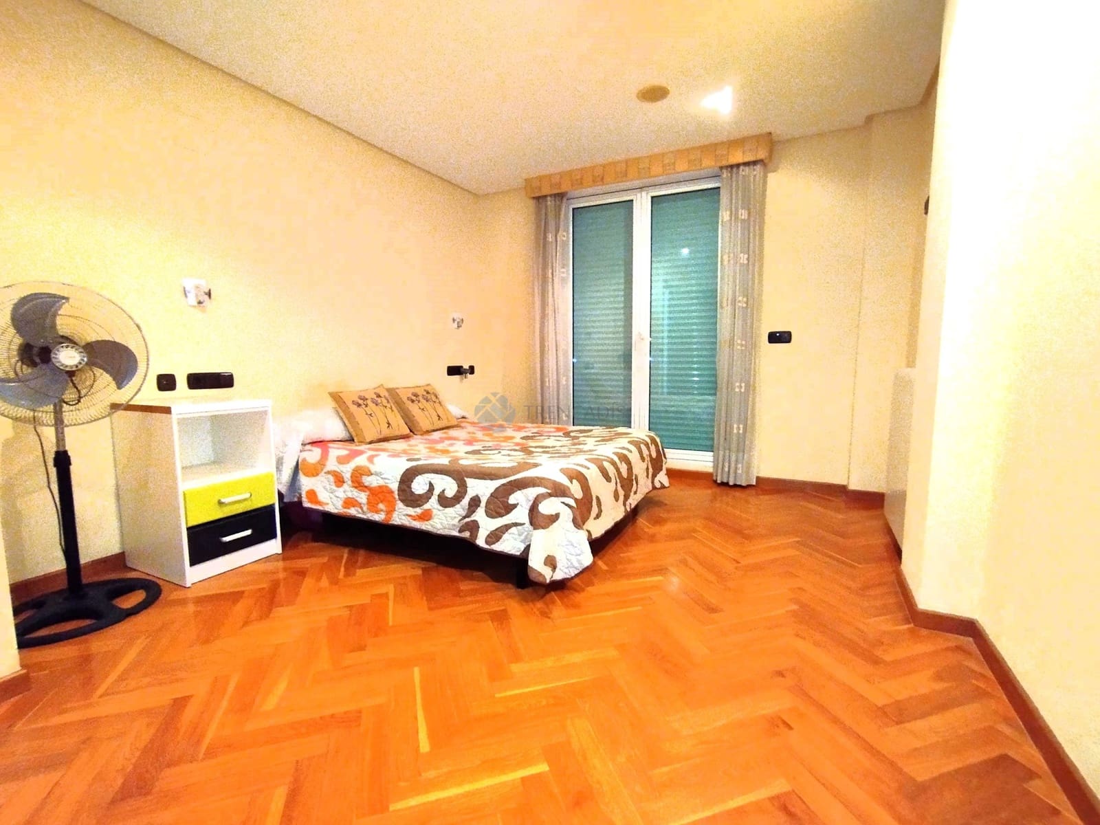 4 soveværelse Villa til salg i Elda - € 475.000 (Ref: 9031124)