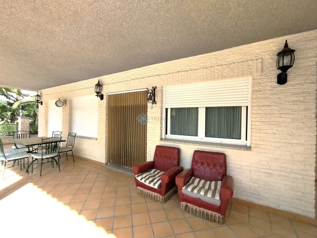 4 makuuhuone Huvila myytävänä paikassa Elda - 475 000 € (Ref: 9031124)