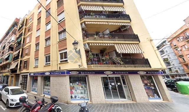 Commercial for sale in Valencia city - € 138,900 (Ref: 9084259)