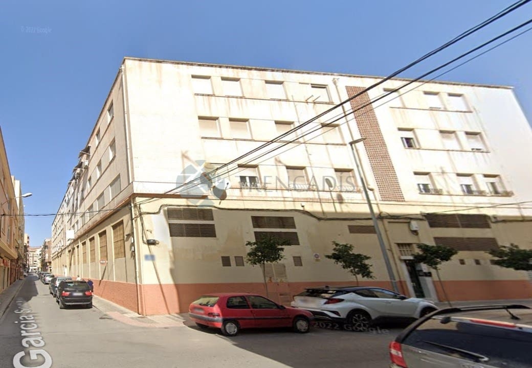 4 chambre Appartement à vendre à Elda - 67 000 € (Ref: 9097736)