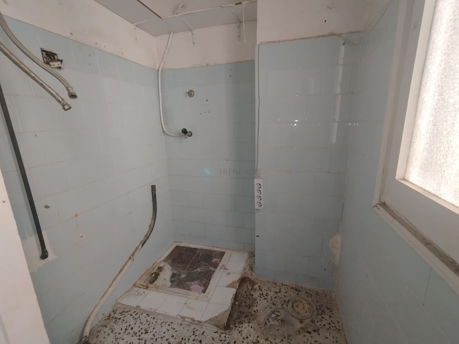 4 chambre Appartement à vendre à Elda - 67 000 € (Ref: 9097736)