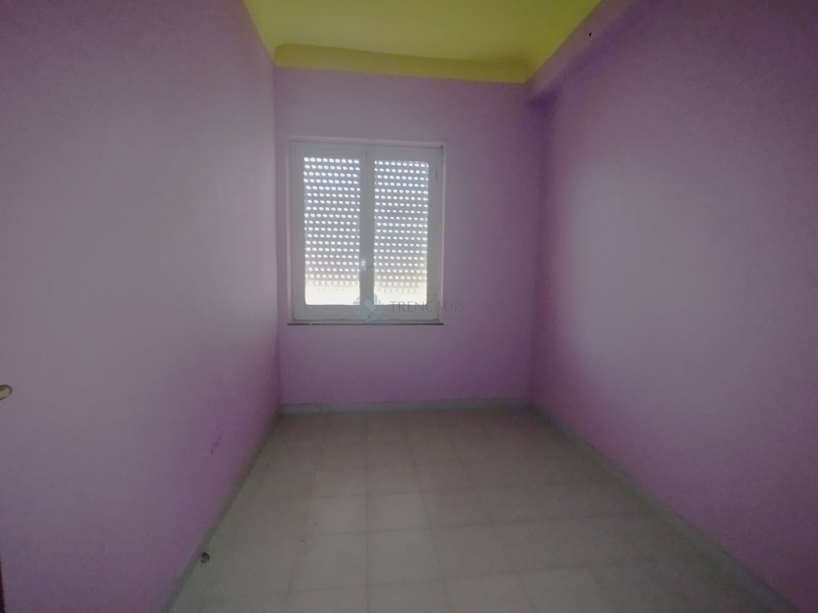 4 chambre Appartement à vendre à Elda - 67 000 € (Ref: 9097736)