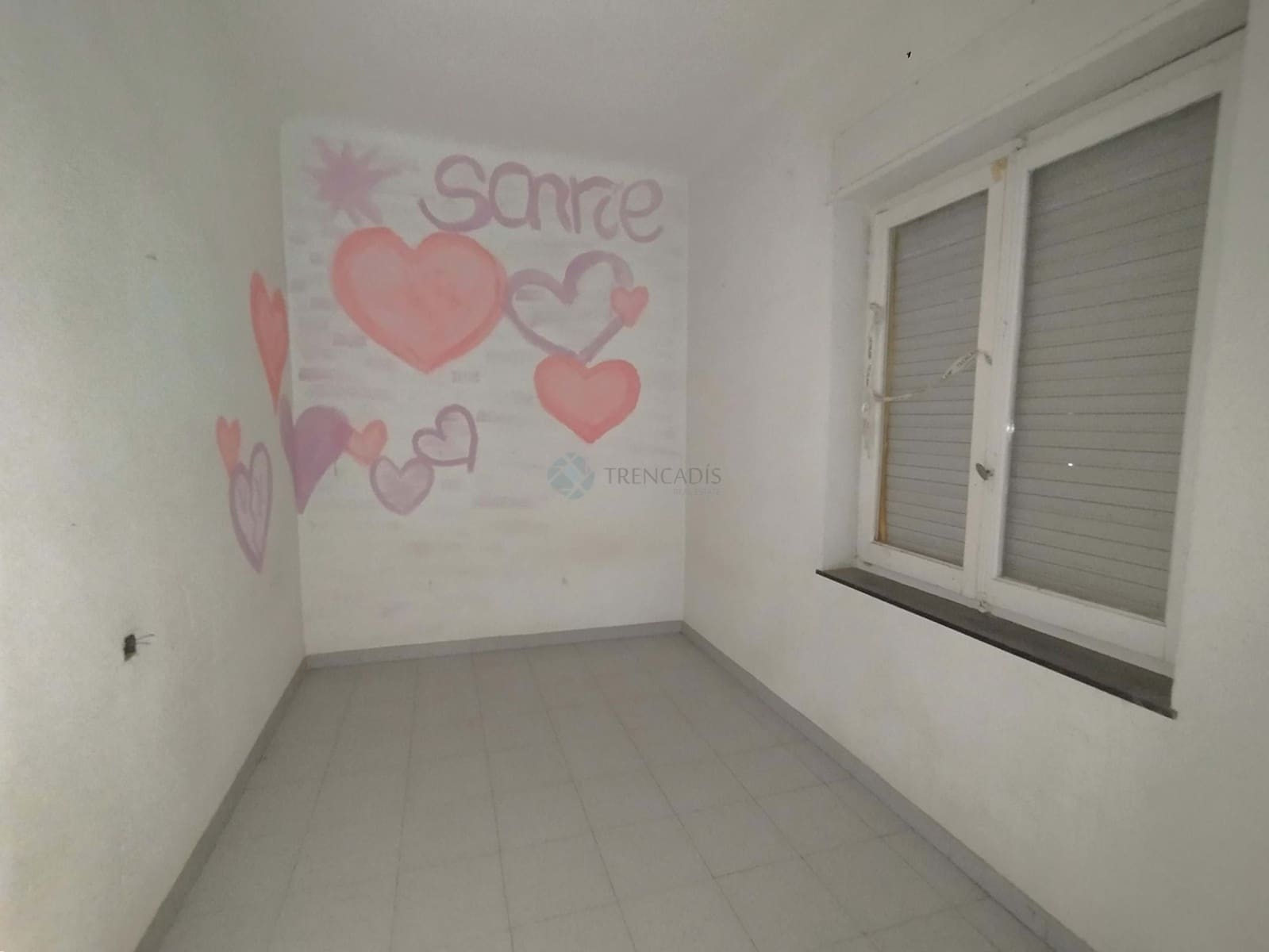 4 chambre Appartement à vendre à Elda - 67 000 € (Ref: 9097736)