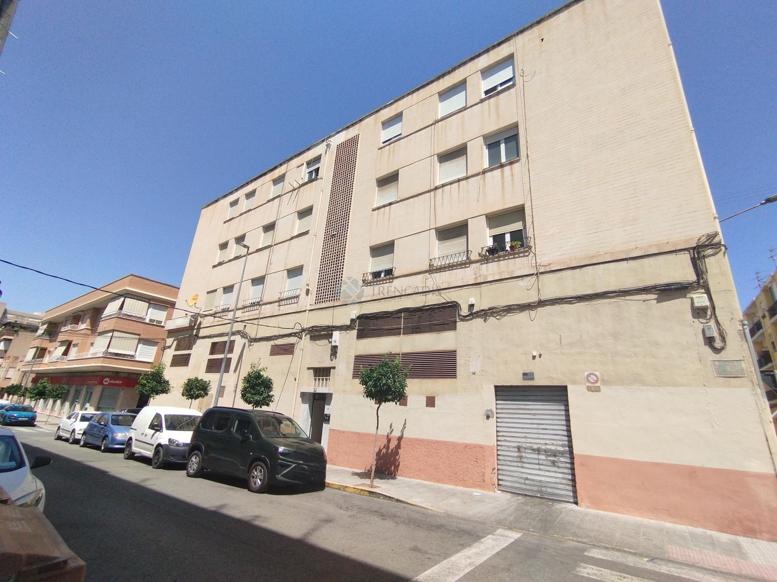 4 chambre Appartement à vendre à Elda - 67 000 € (Ref: 9097736)