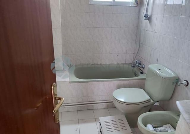 3 quarto Apartamento para venda em Alcalá de Henares - 190 000 € (Ref: 9138659)