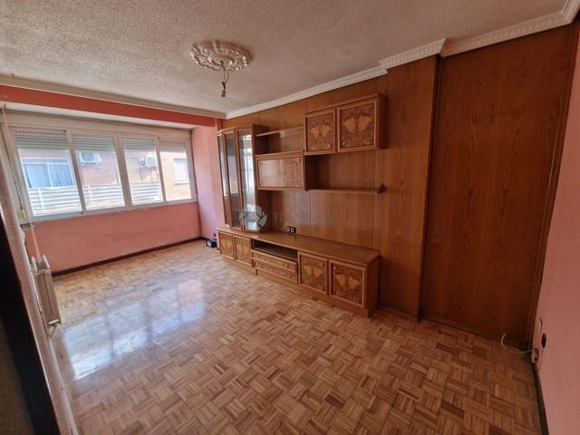 3 quarto Apartamento para venda em Alcalá de Henares - 190 000 € (Ref: 9138659)