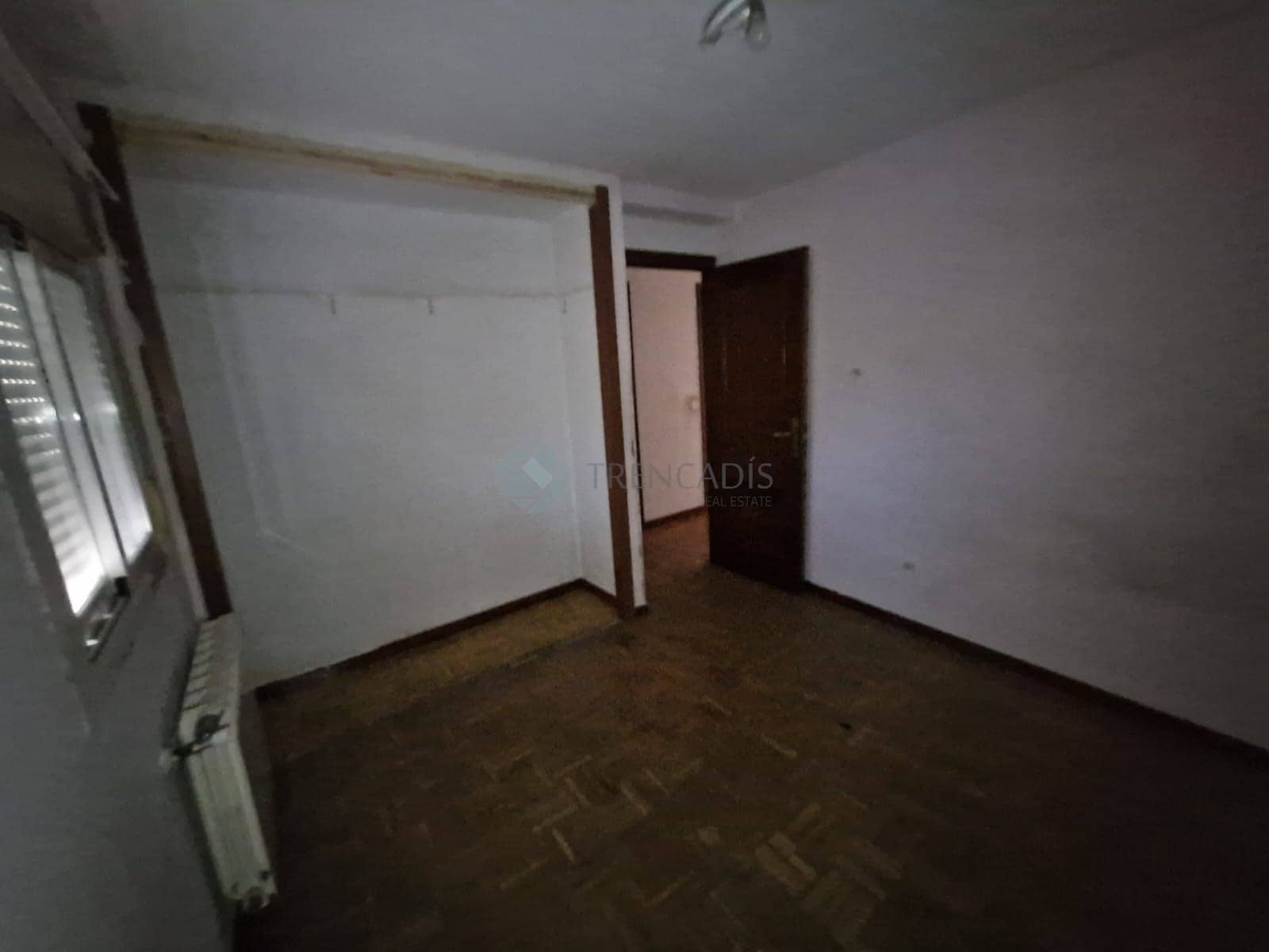 3 bedroom Apartment for sale in Madrid city - € 274,000 (Ref: 9145998)