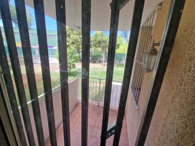 3 bedroom Apartment for sale in Madrid city - € 274,000 (Ref: 9145998)