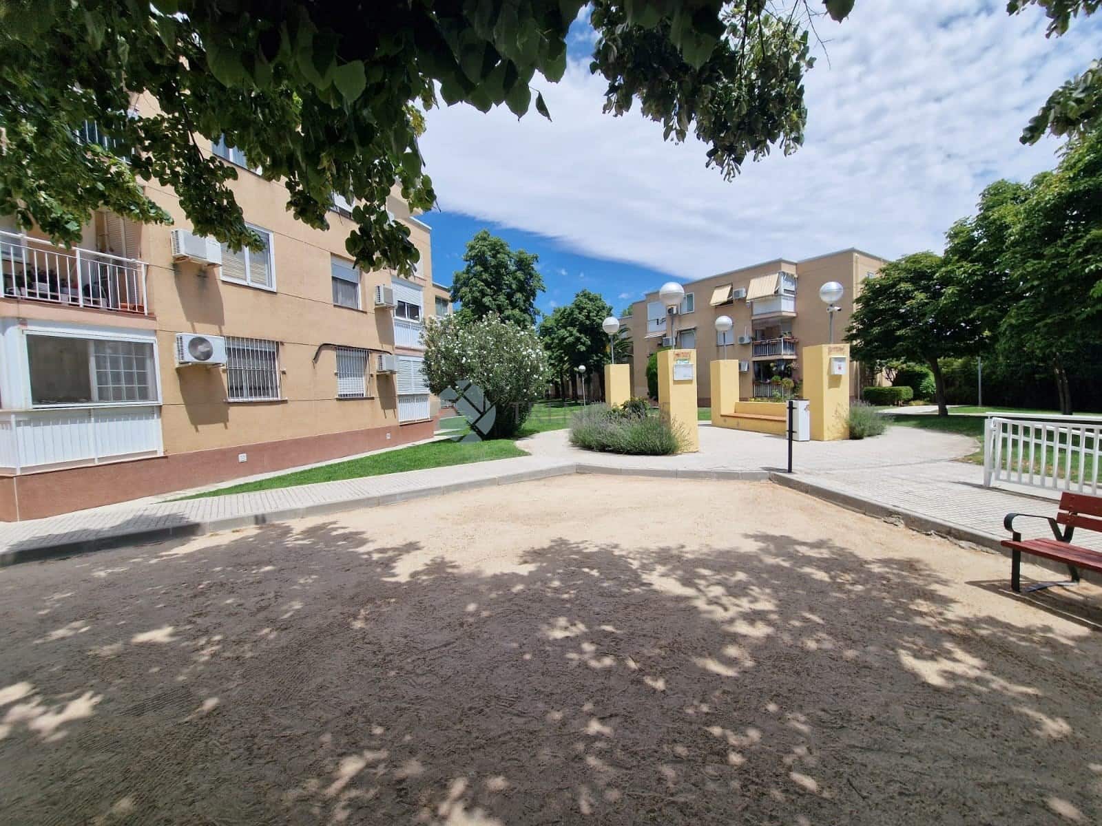 3 bedroom Apartment for sale in Madrid city - € 274,000 (Ref: 9145998)