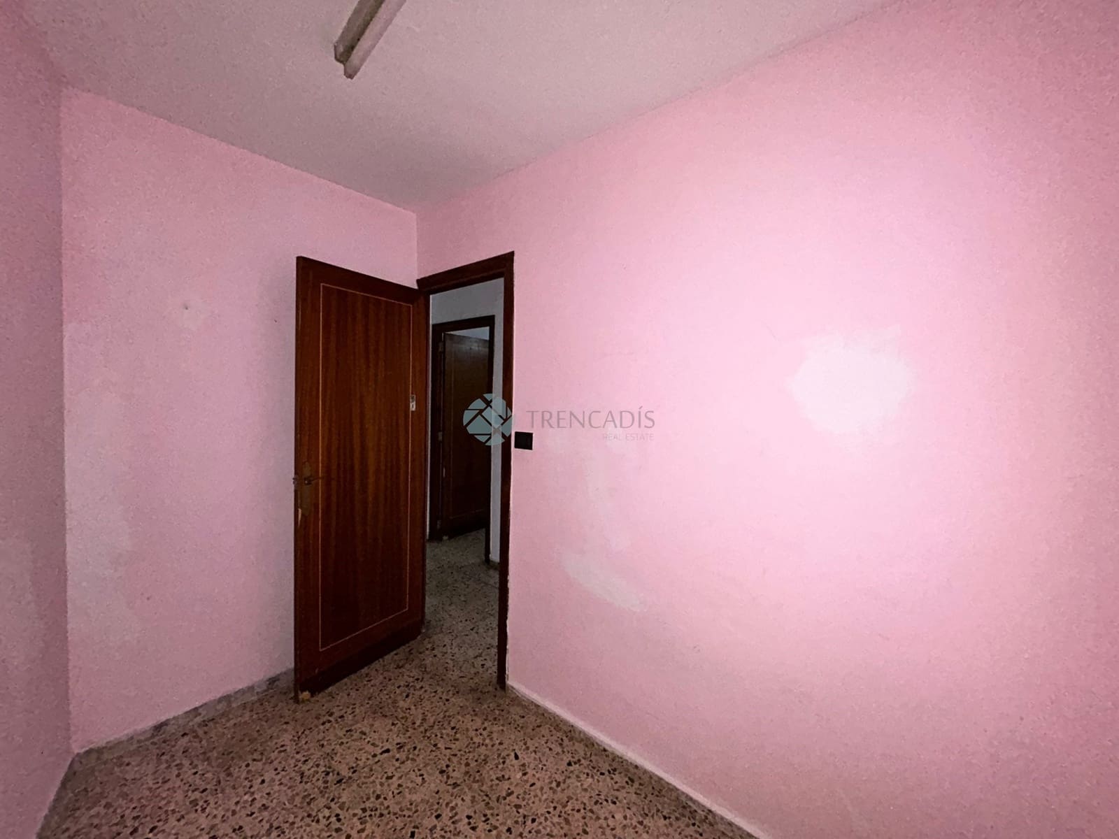 4 bedroom Apartment for sale in Denia - € 209,000 (Ref: 9187357)