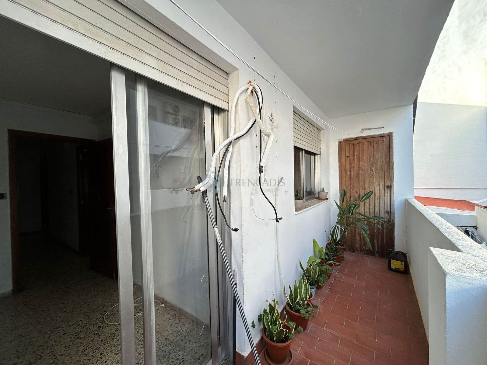 4 bedroom Apartment for sale in Denia - € 209,000 (Ref: 9187357)