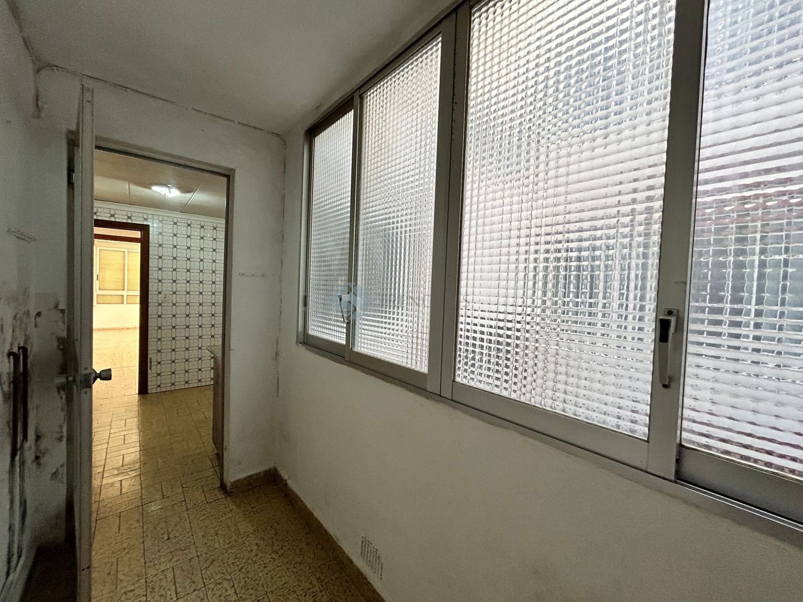 4 bedroom Apartment for sale in Denia - € 209,000 (Ref: 9187357)