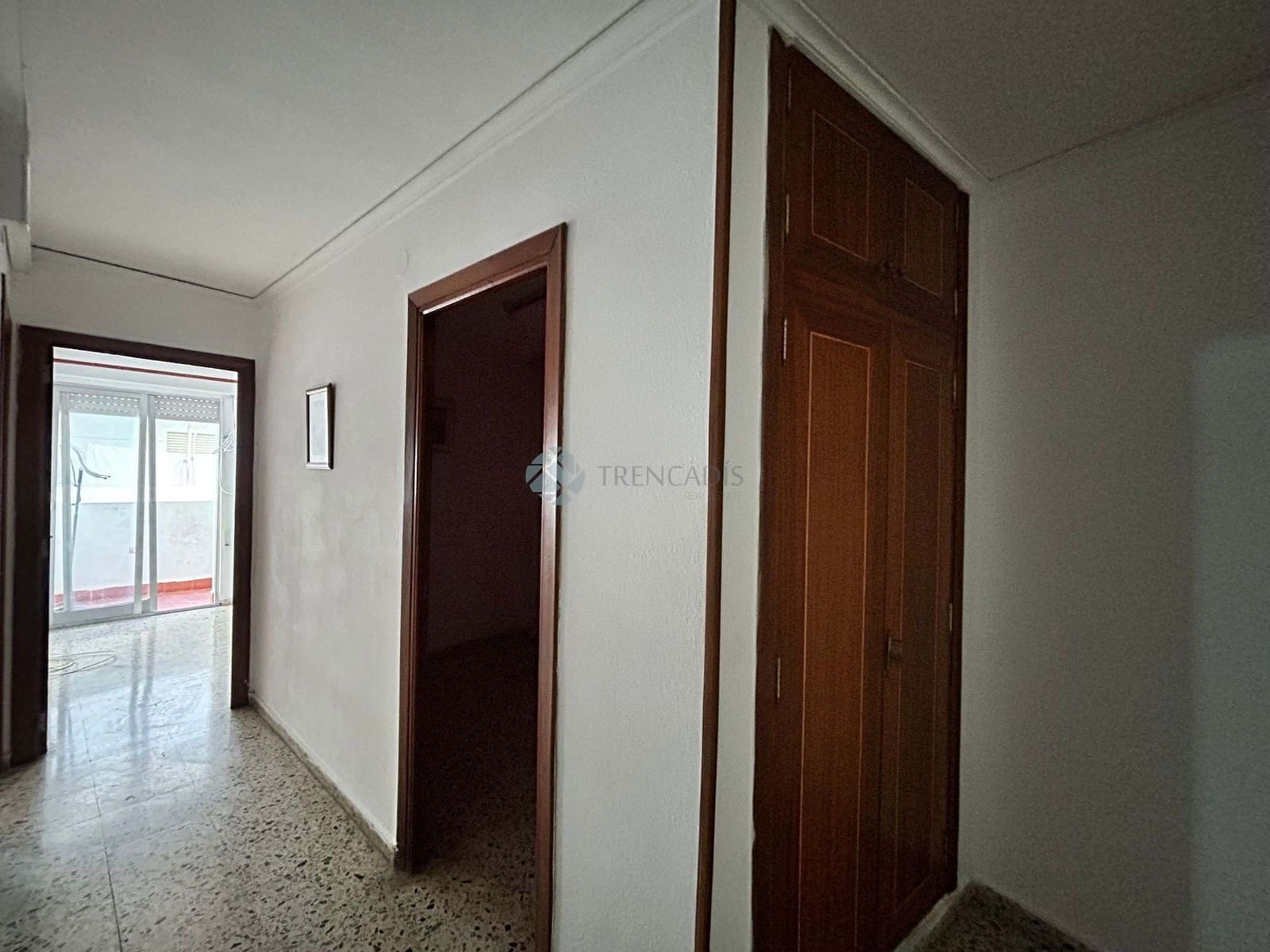 4 bedroom Apartment for sale in Denia - € 209,000 (Ref: 9187357)