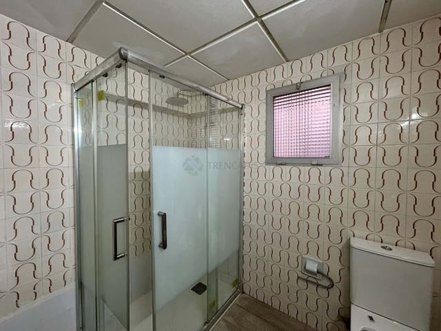 4 bedroom Apartment for sale in Dénia - € 209,000 (Ref: 9187357)