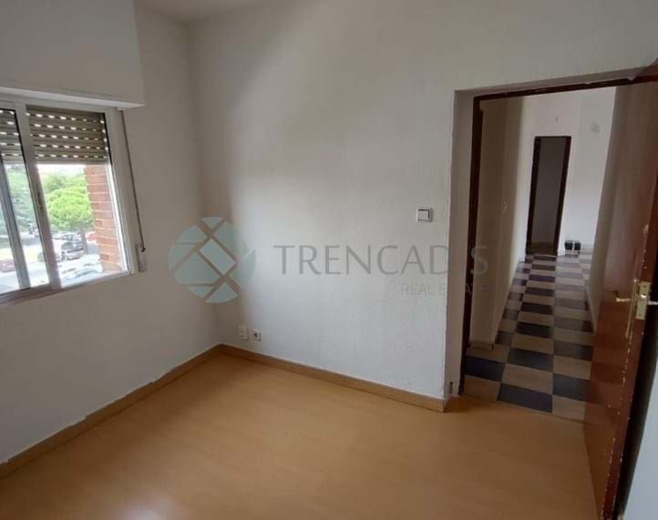 3 bedroom Apartment for sale in Madrid city - € 262,000 (Ref: 9220506)