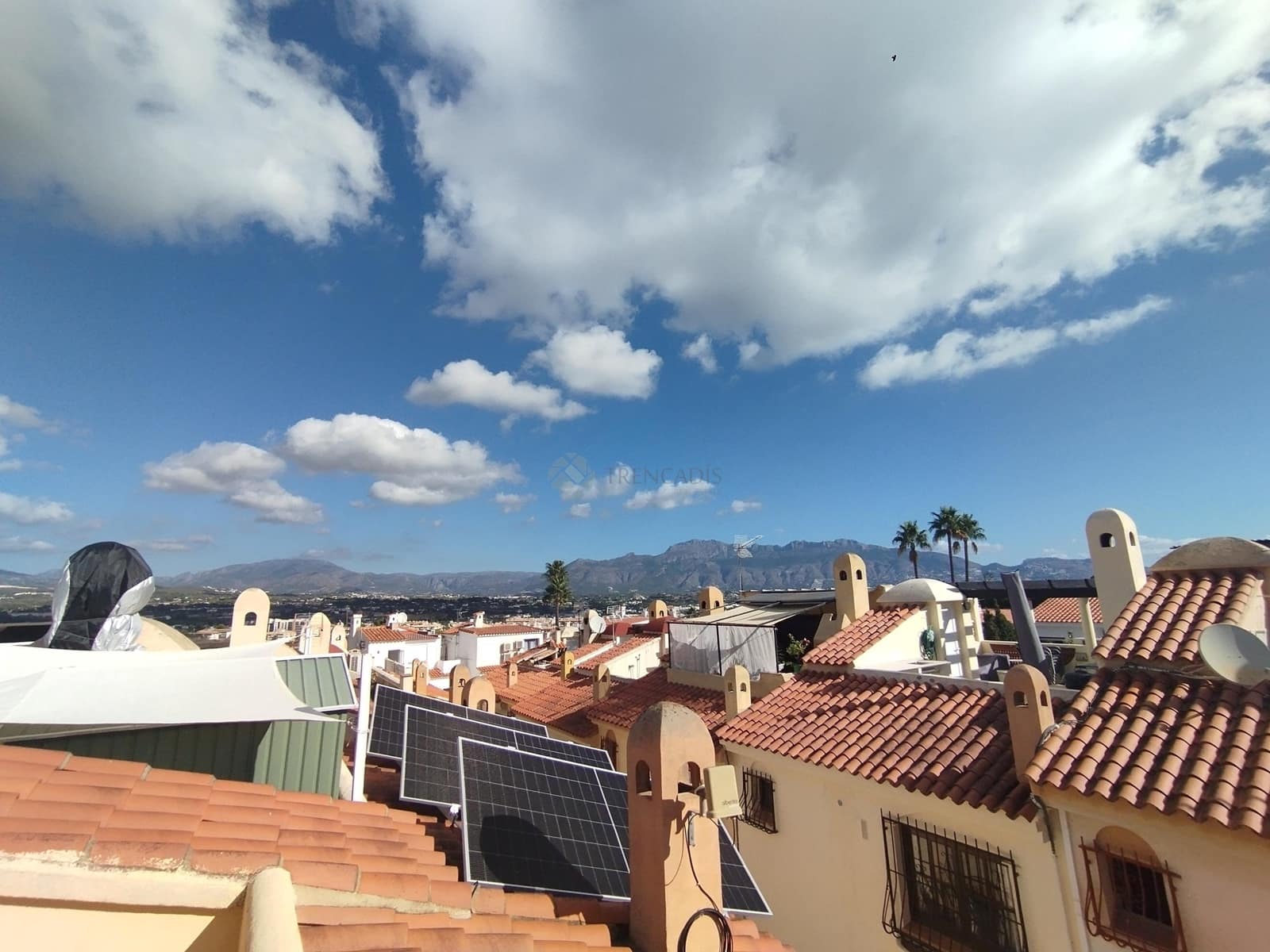 3 soveværelse Rækkehus til salg i Alfaz del Pi / L'Alfas del Pi med swimmingpool - € 361.500 (Ref: 9234996)