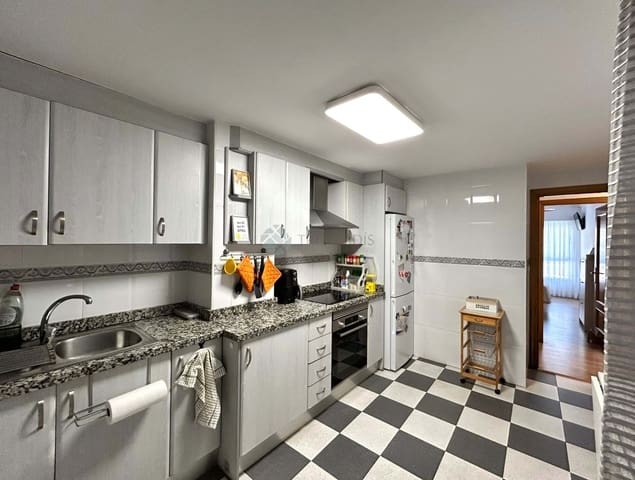 3 bedroom Apartment for sale in Gandia with garage - € 189,000 (Ref: 9253838)