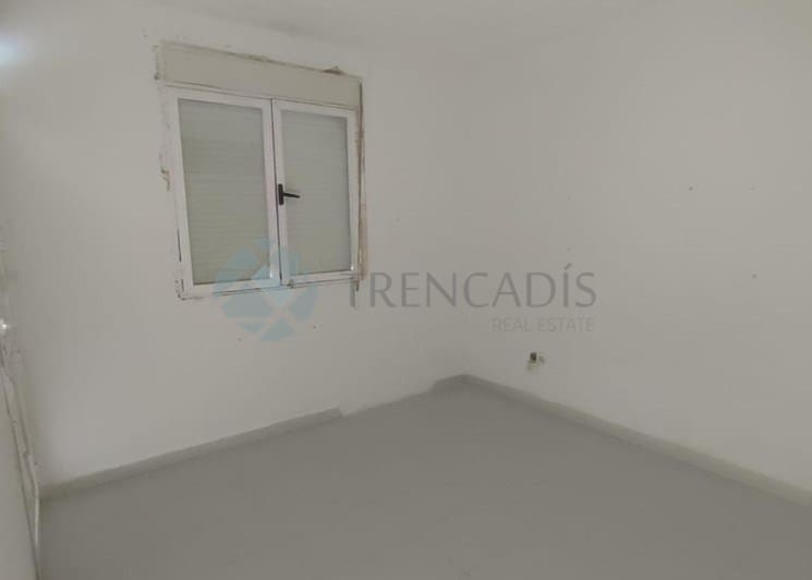 3 quarto Moradia em Banda para venda em Recas - 143 000 € (Ref: 9296157)