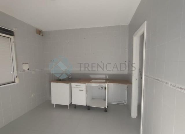 3 slaapkamer Rijtjeshuis te koop in Recas - € 143.000 (Ref: 9296157)