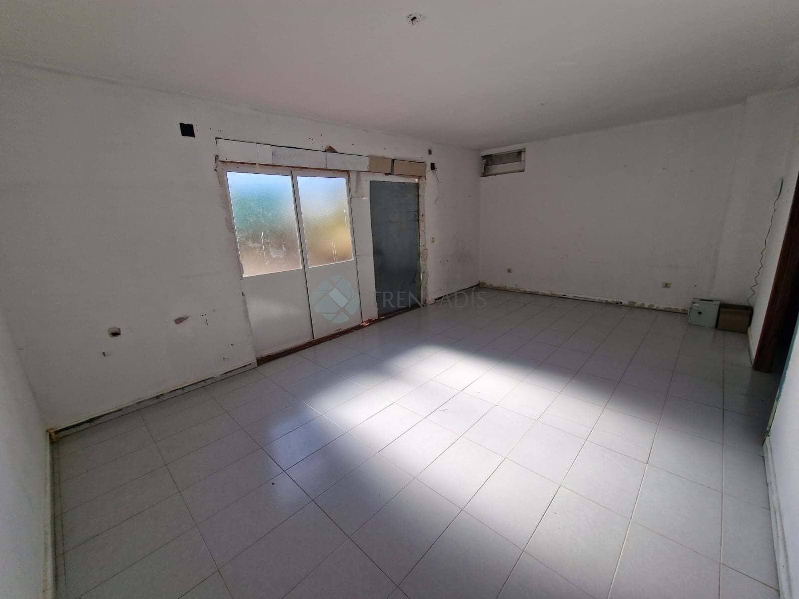 3 quarto Moradia em Banda para venda em Recas - 143 000 € (Ref: 9296157)