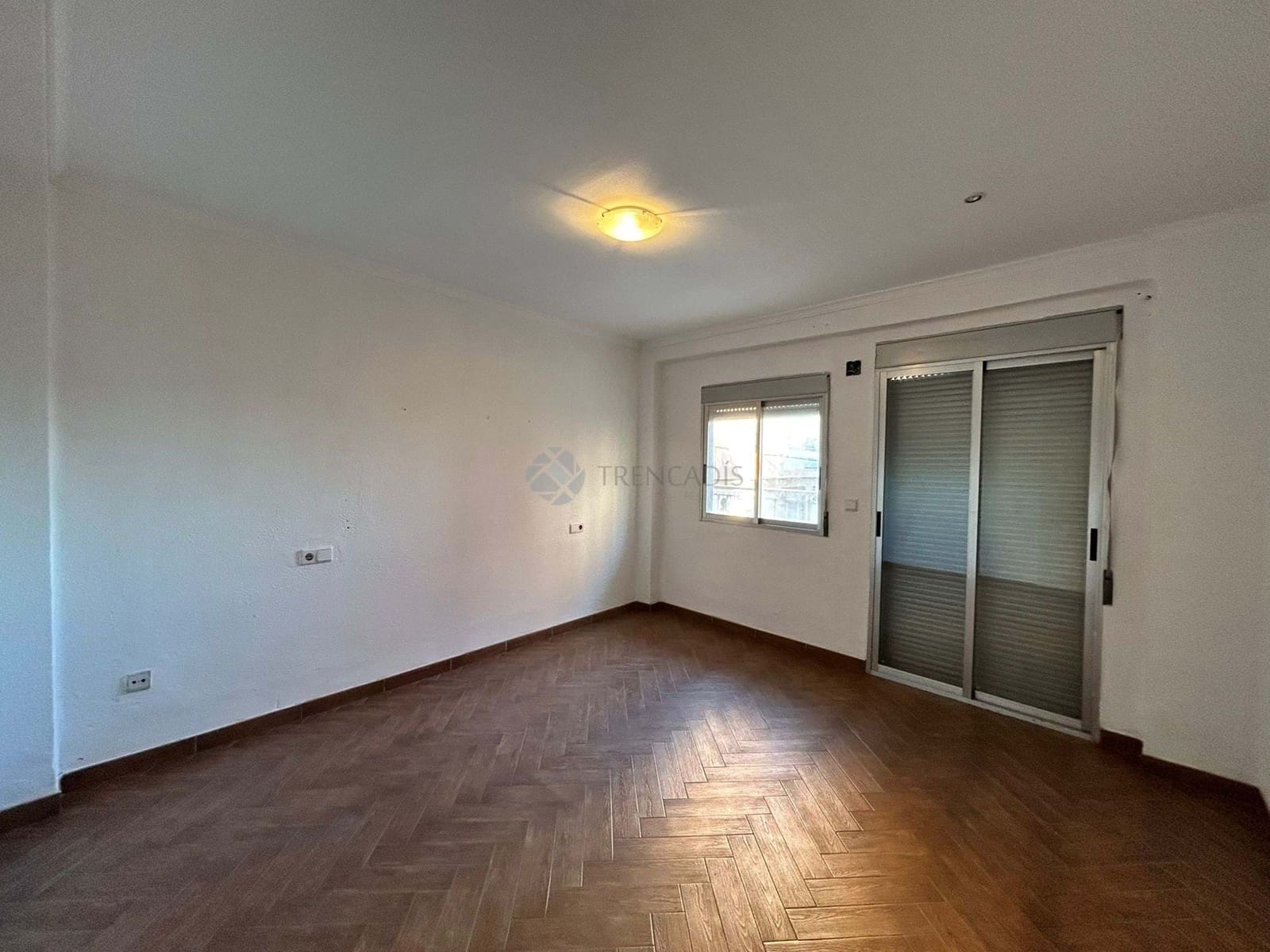 4 slaapkamer Appartement te koop in Sedavi - € 177.000 (Ref: 9311624)