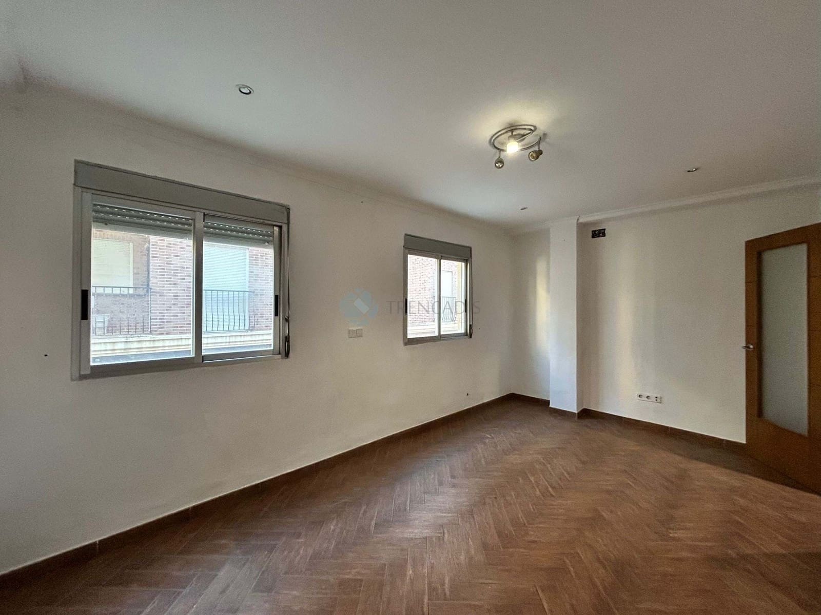 4 slaapkamer Appartement te koop in Sedavi - € 177.000 (Ref: 9311624)