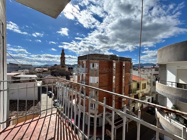 3 bedroom Apartment for sale in Piles - € 85,000 (Ref: 9352191)
