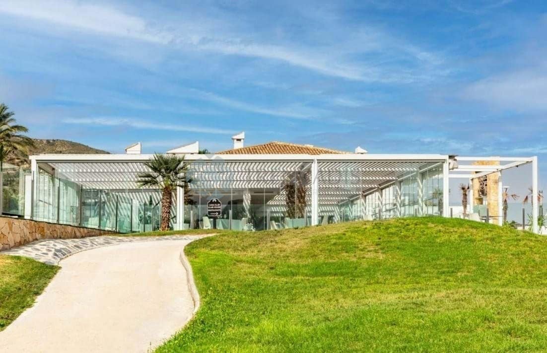 2 Zimmer Penthouse zu verkaufen in Monforte del Cid mit Pool Garage - 355.000 € (Ref: 9380114)