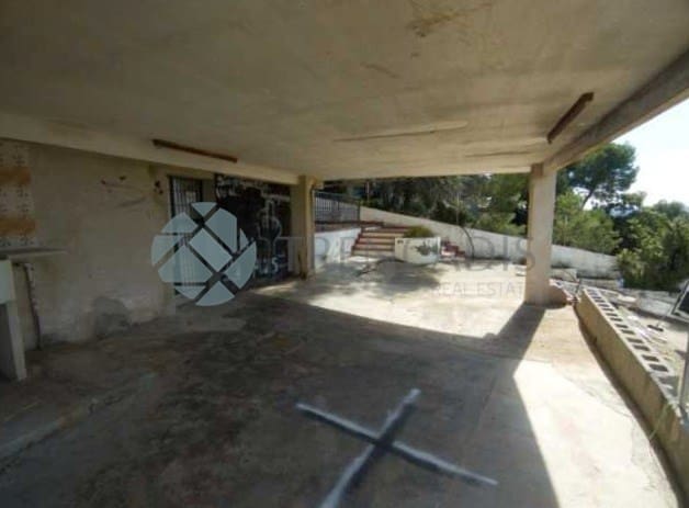 3 bedroom Villa for sale in Vilamarxant / Villamarchante - € 190,000 (Ref: 9388565)