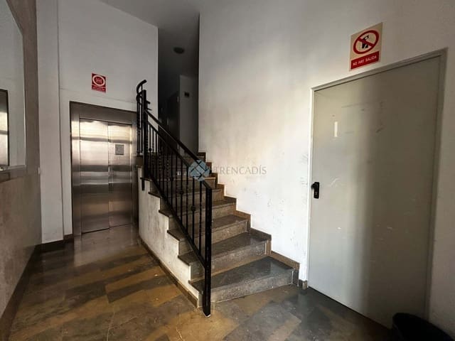 Garage for sale in Valencia city - € 12,825 (Ref: 9426279)